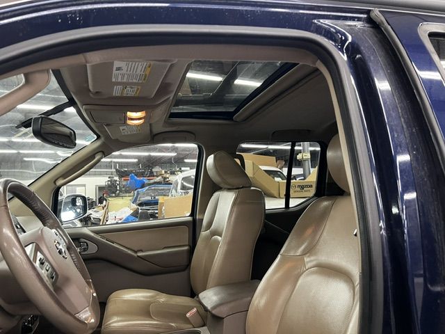 2011 Nissan Frontier PRO-4X Crew Cab 4WD