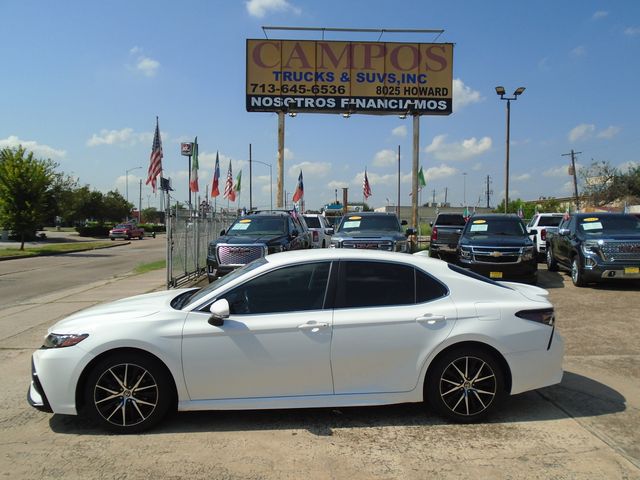 2023 Toyota Camry SE Nightshade Edition