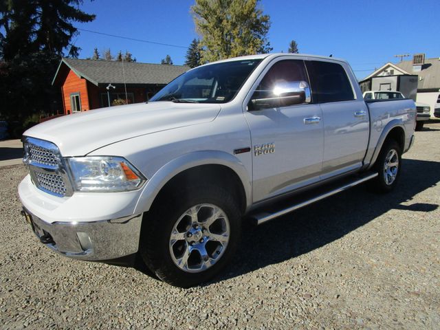 2014 RAM 1500 Laramie  4WD