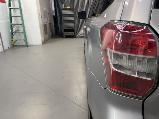 2016 Subaru Forester 2.5i Premium PZEV CVT