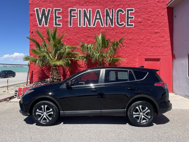 2018 Toyota RAV4 LE FWD
