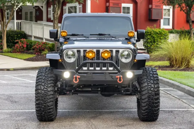 2021 Jeep Gladiator Overland