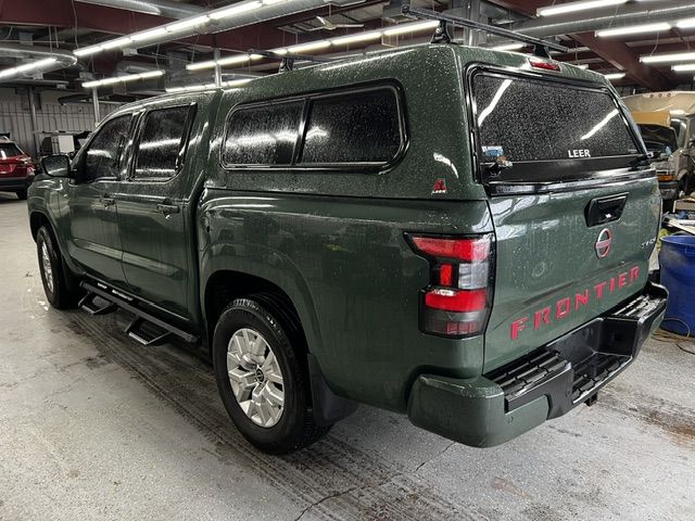 2023 Nissan Frontier SL Crew Cab 4WD