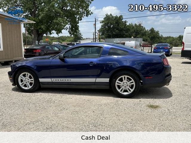 2011 Ford Mustang V6 Coupe