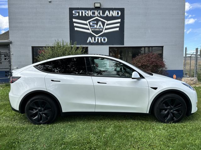 2025 Tesla Model Y Long Range