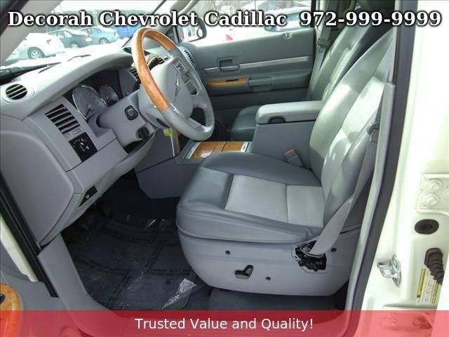 2008 Chrysler Aspen Limited 4WD