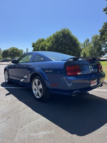 2006 Ford Mustang GT Premium Coupe