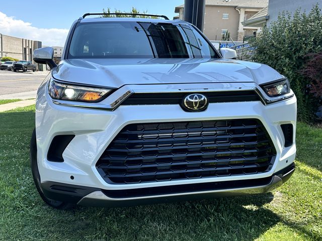 2026 Toyota Grand Highlander Hybrid XLE AWD