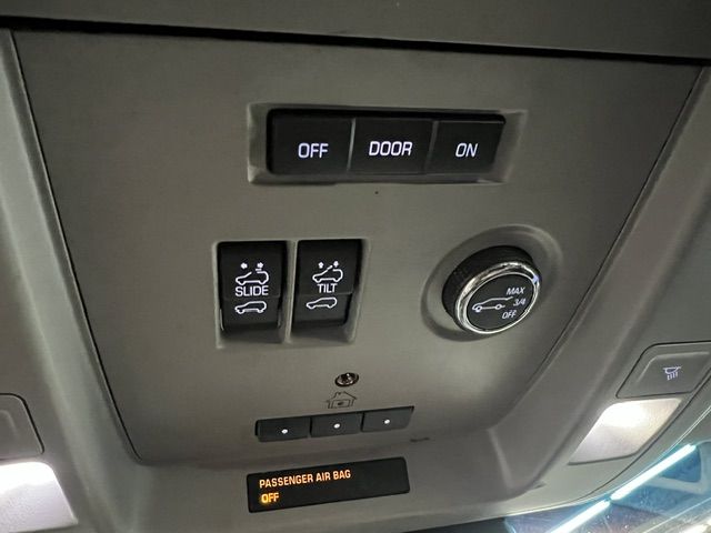 2017 GMC Yukon XL SLT 4WD