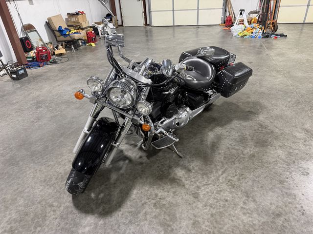 2005 Suzuki boulevard