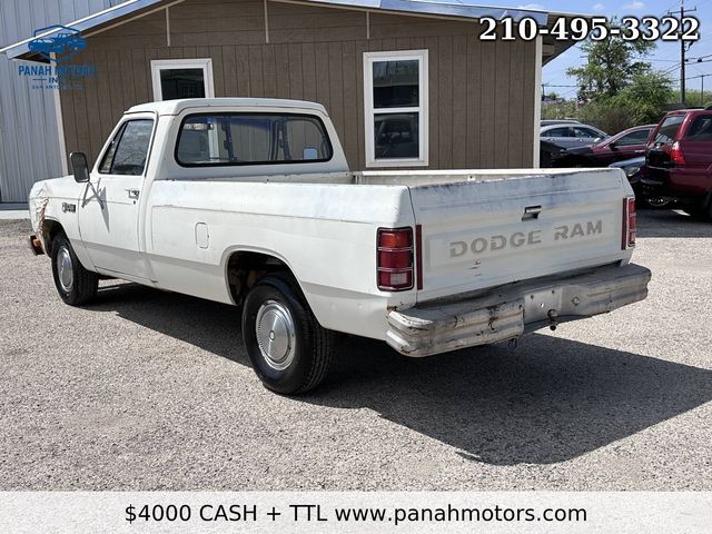 1984 Dodge RAM 100 D100 CUSTOM