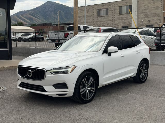 2018 Volvo XC60 T5 Momentum AWD