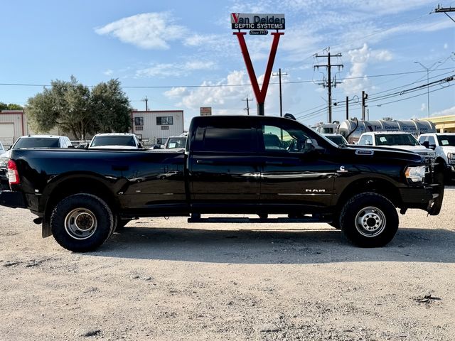 2022 RAM 3500 Tradesman Crew Cab 4WD DRW
