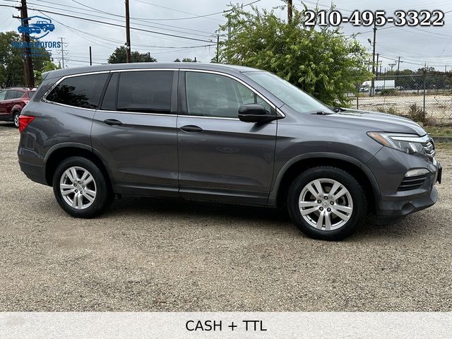 2016 Honda Pilot LX 2WD