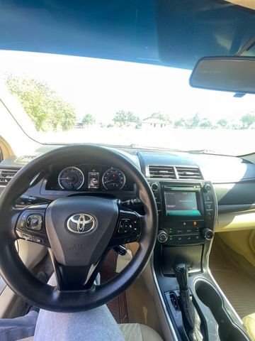 2016 Toyota Camry Le