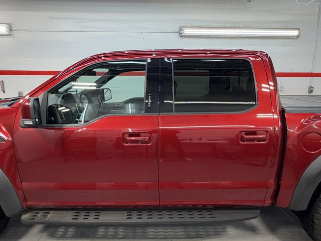 2017 Ford F-150 Raptor SuperCrew 4WD