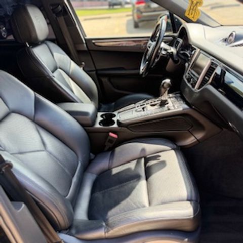 2016 Porsche Macan S