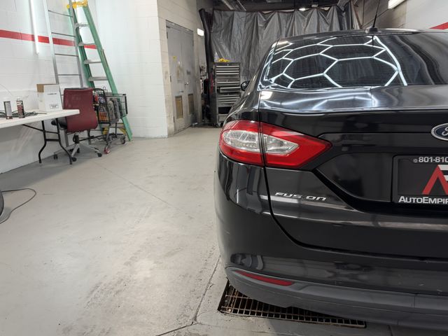 2014 Ford Fusion S