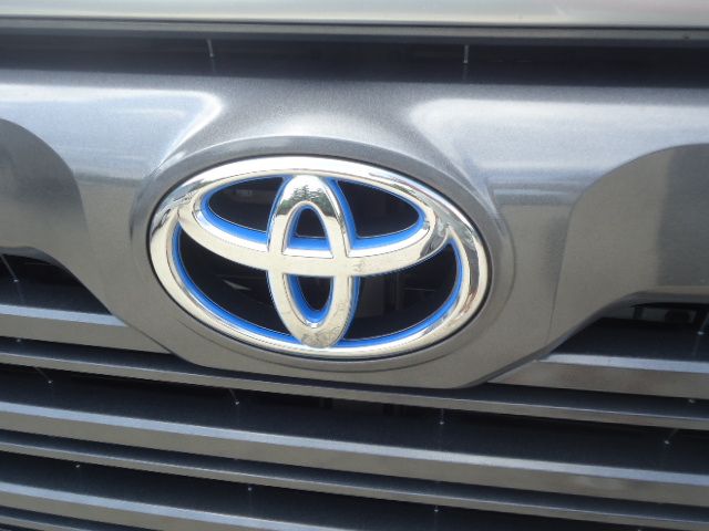 2022 Toyota Tundra Limited CrewMax 4WD Hybrid