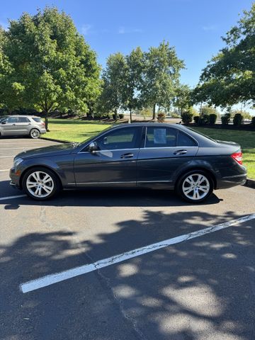 2008 Mercedes-Benz C-Class C300 Luxury Sedan