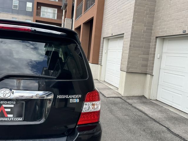 2006 Toyota Highlander Hybrid 4WD