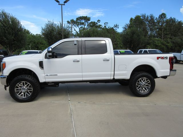 2017 Ford F-250 SD Lariat Crew Cab  4WD