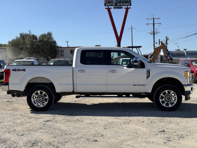 2017 Ford F-350 SD Lariat Crew Cab 4WD