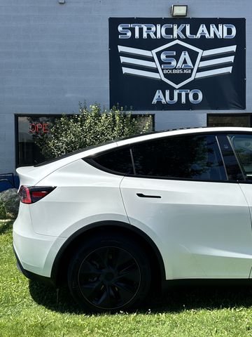 2025 Tesla Model Y Long Range AWD