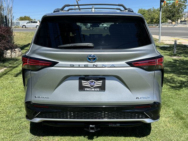 2025 Toyota Sienna Platinum 7-Passenger AWD