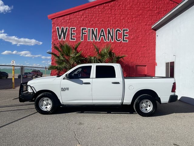 2022 RAM 1500 Classic Tradesman Crew Cab SWB 4WD