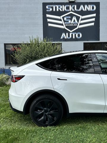 2025 Tesla Model Y Long Range