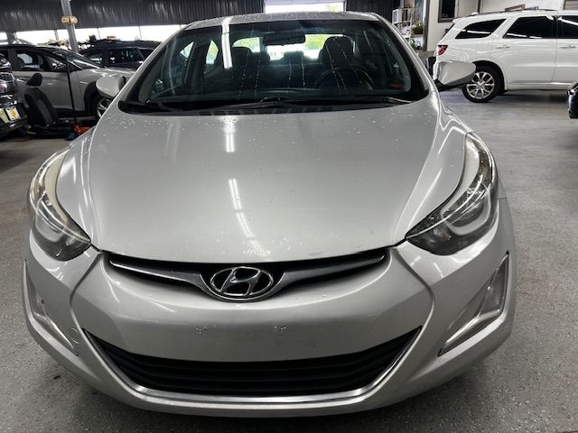2016 Hyundai Elantra SE 6AT