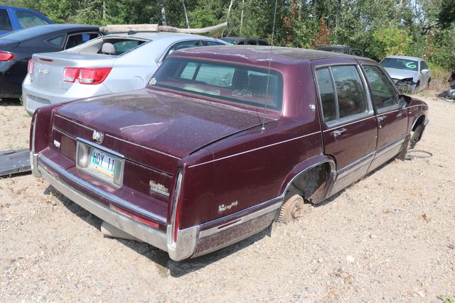 1992 Cadillac Deville Sedan