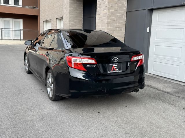 2012 Toyota Camry SE