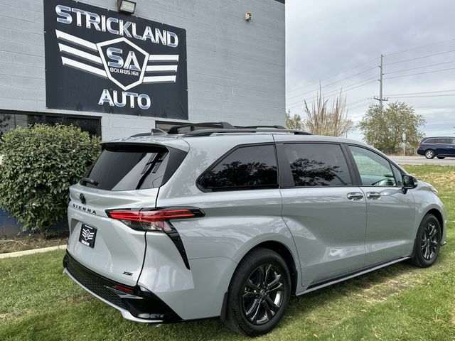 2025 Toyota Sienna XSE 7-Passenger AWD