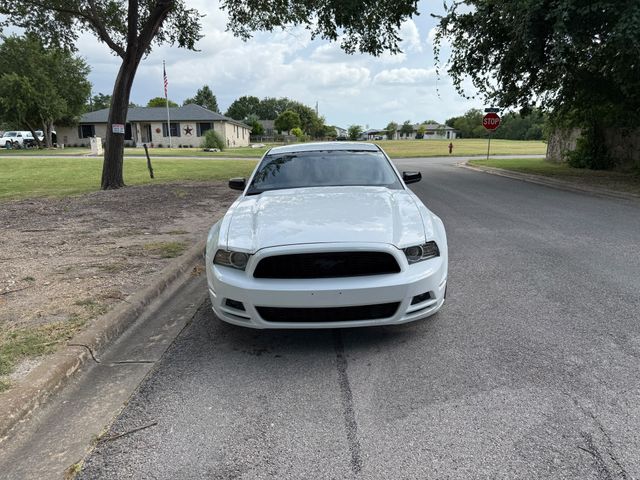 2014 Ford Mustang V6 Coupe