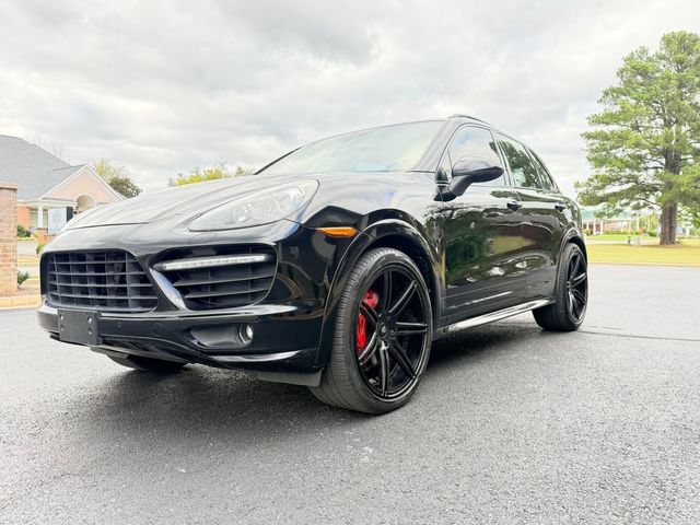2014 Porsche Cayenne GTS