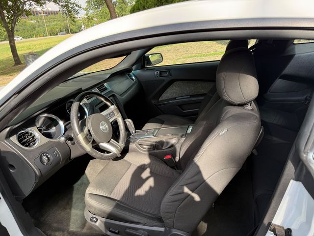 2014 Ford Mustang V6 Coupe