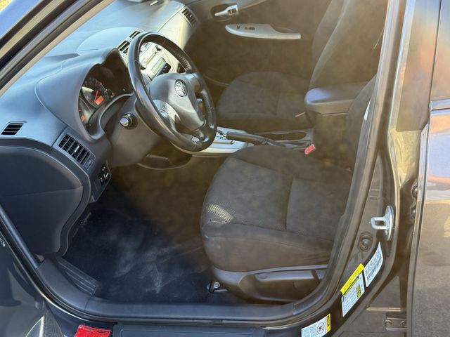 2010 Toyota Corolla Base 4-Speed AT