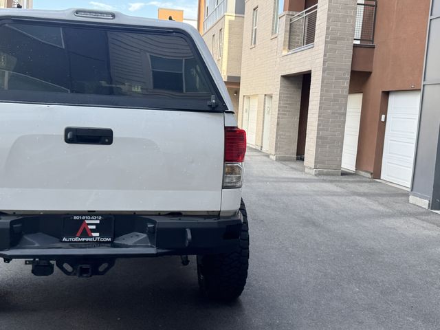2010 Toyota Tundra Tundra-Grade CrewMax 5.7L FFV 4WD