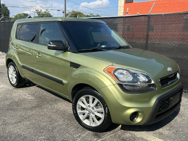 2013 Kia Soul +