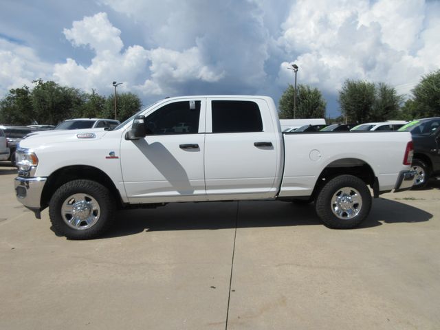 2023 RAM 2500 Tradesman Crew Cab SWB 4WD