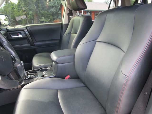 2024 Toyota 4Runner TRD Off-road Premium 4WD