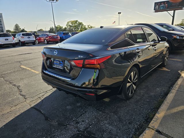 2022 Nissan Altima 2.5 SV