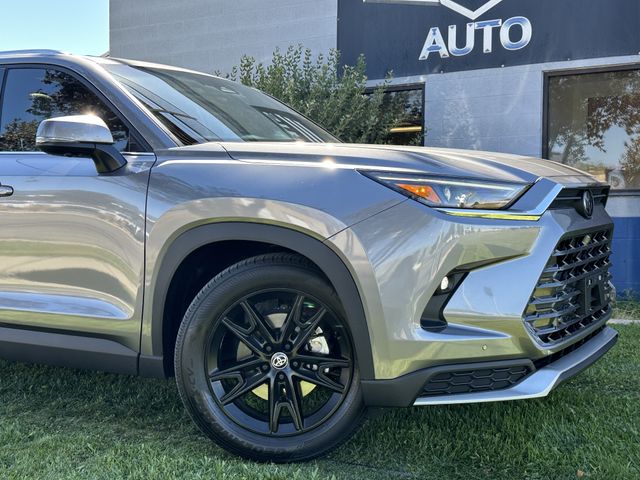 2025 Toyota Grand Highlander Hybrid MAX Platinum AWD