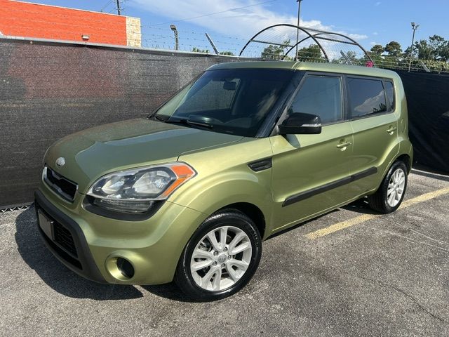 2013 Kia Soul +