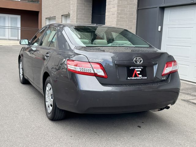 2011 Toyota Camry Base 6-Spd AT
