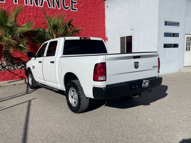 2022 RAM 1500 Classic Tradesman Crew Cab SWB 4WD