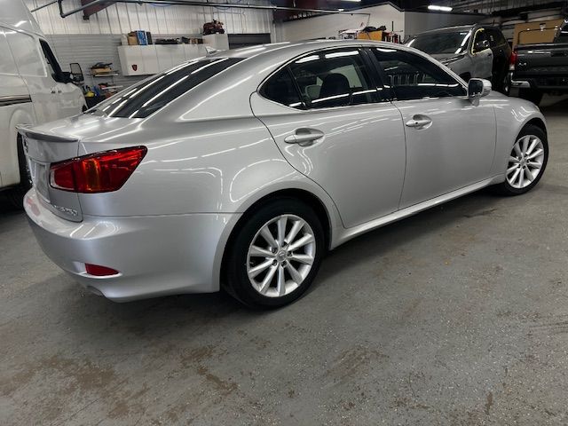 2009 Lexus IS IS 250 AWD 6-Speed Sequential