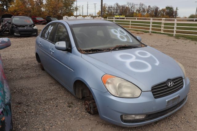 2011 Hyundai Accent GLS 4-Door